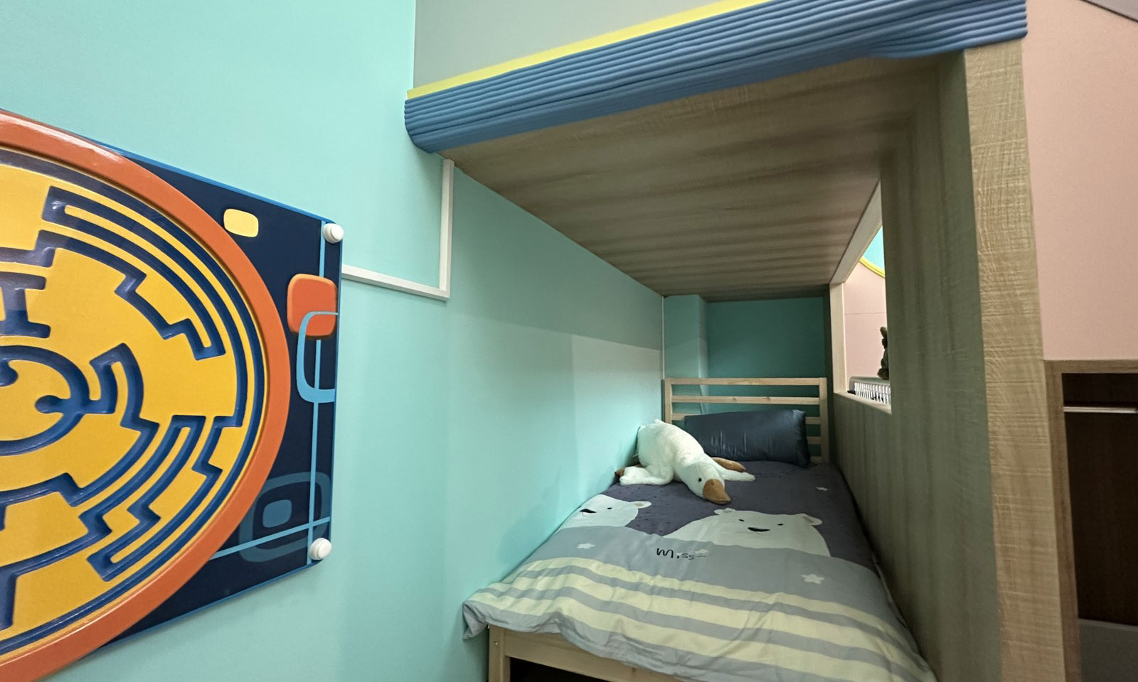 飛機夢想3+1人房